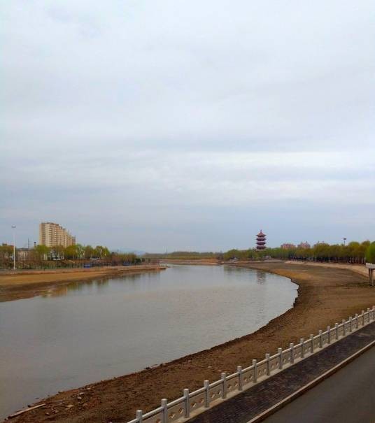 梅河（黑龙江支流松花江支流辉发河的支流）