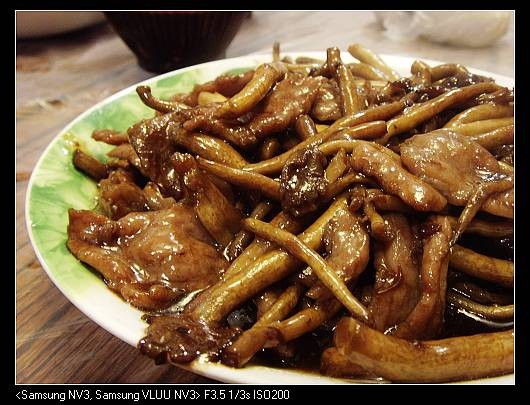 茶树菇炒肉片