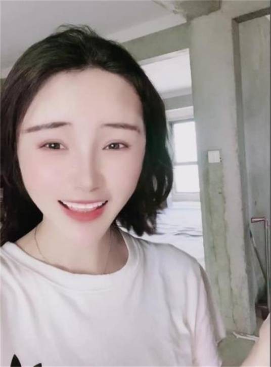 莉娜ms（“江苏泰州95后女孩工作10年攒28万买房”当事人）