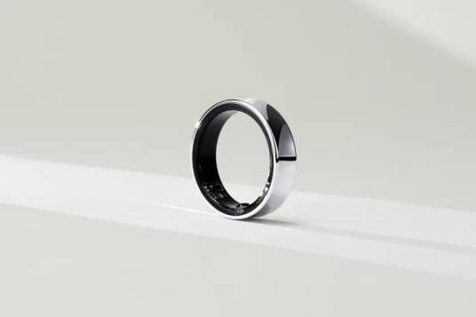 三星Galaxy Ring（三星发布的智能戒指）