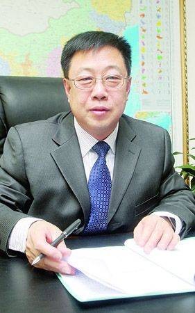 安树国(河北省总工会第十二届委员会常委)