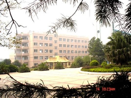 赣州农业学校
