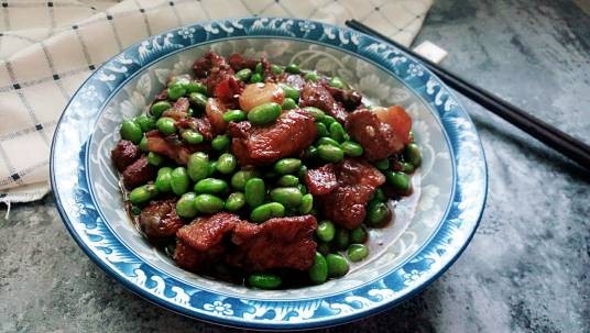 毛豆烧肉