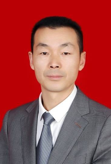 李聪（重庆市开州区人力社保局原党委委员、就业和人才中心主任）