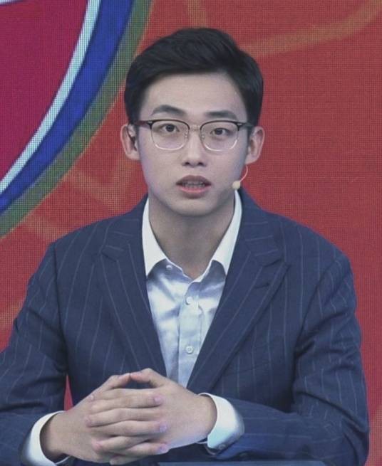 张昊泽（咪咕体育足球解说员）