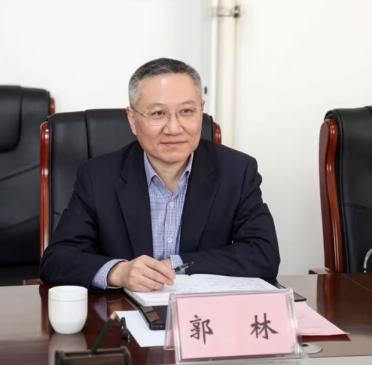 郭林(蒙商银行党委书记,董事长)