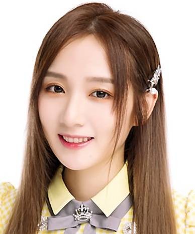 陈佳莹（中国内地女歌手、影视演员）