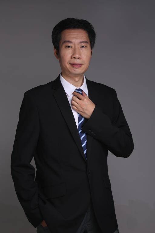 于鹏（中央财经大学政府管理学院党委书记）