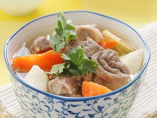 山药炖羊肉
