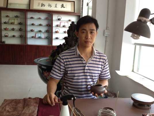 许韬(中国工艺美术员,中国工艺美术高级技工)