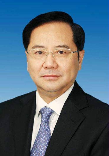 熊建辉（合肥市人大常委会原主任）