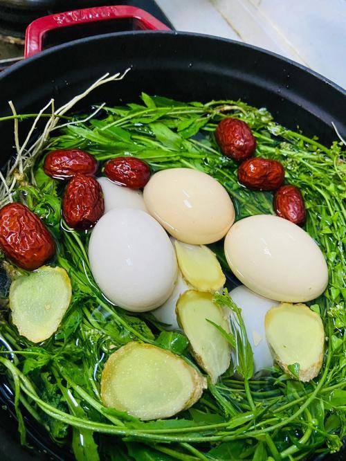 荠菜煮鸡蛋
