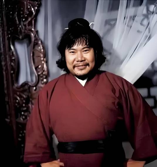 樊梅生