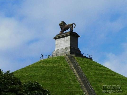 古战场（存有遗迹的古代战役发生地）