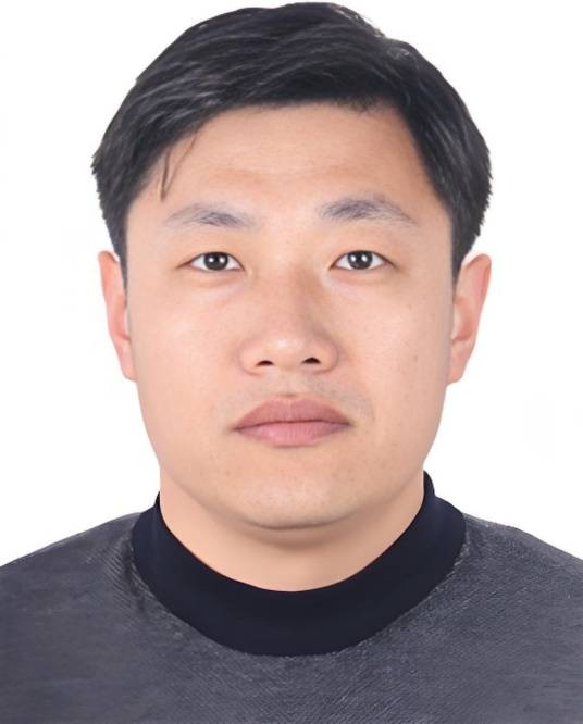 仉志华