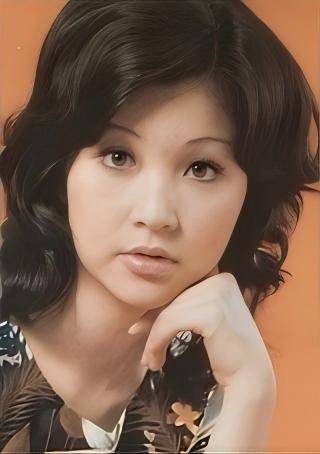 橘麻纪