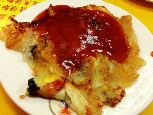 蚵仔煎(中国福建、台湾及潮汕传统小吃)
