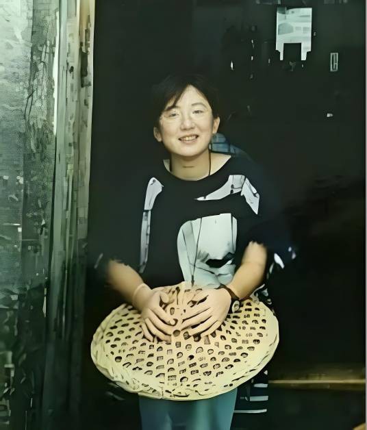 某小丫