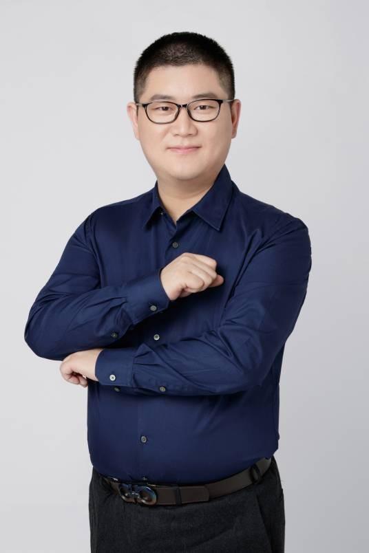 司马华鹏