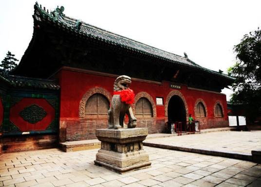 隆兴寺（第一批全国重点文物保护单位，河北省石家庄市国家AAAA级景区）