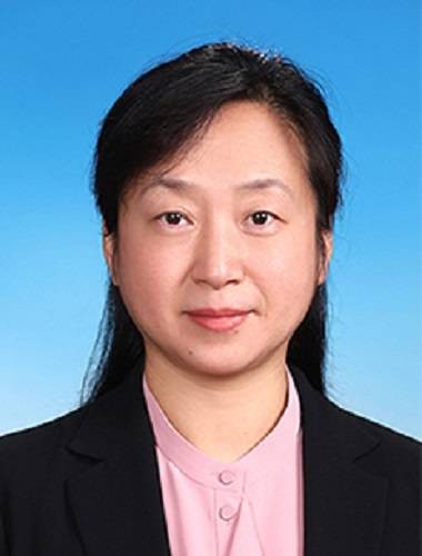 李妍（中关村发展集团党委书记、董事长）