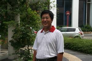杨武（原广西艺术学院马克思主义学院教授、硕士生导师）