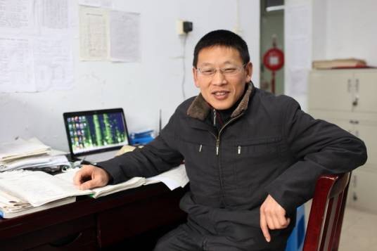 李先军（襄阳四中教师）