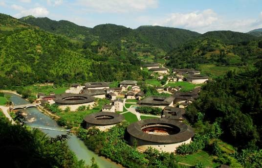 河坑土楼群
