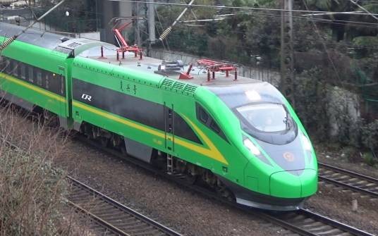 D774/D775次列车