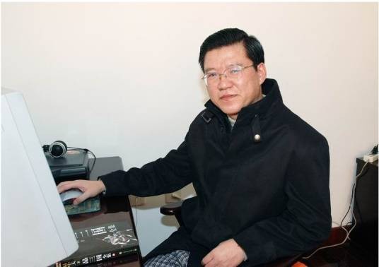 李业海(本溪市第一中学语文教师)