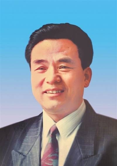 钟起煌