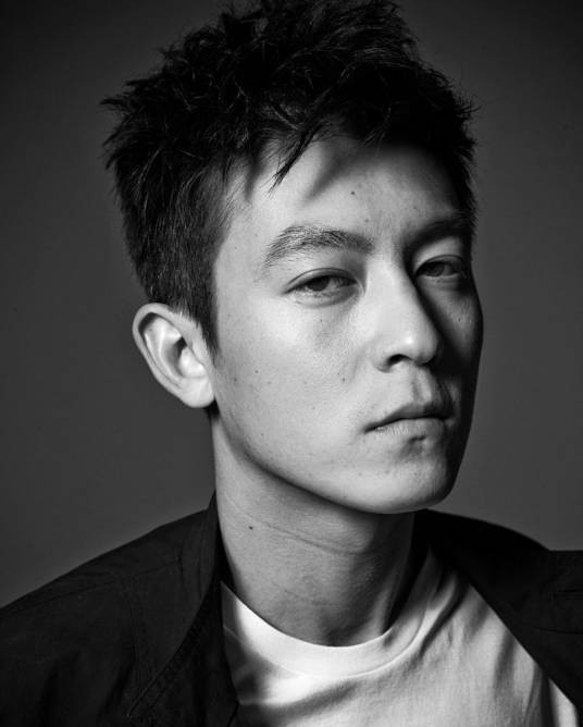 陈冠希（加拿大籍华语男歌手、演员、商人）