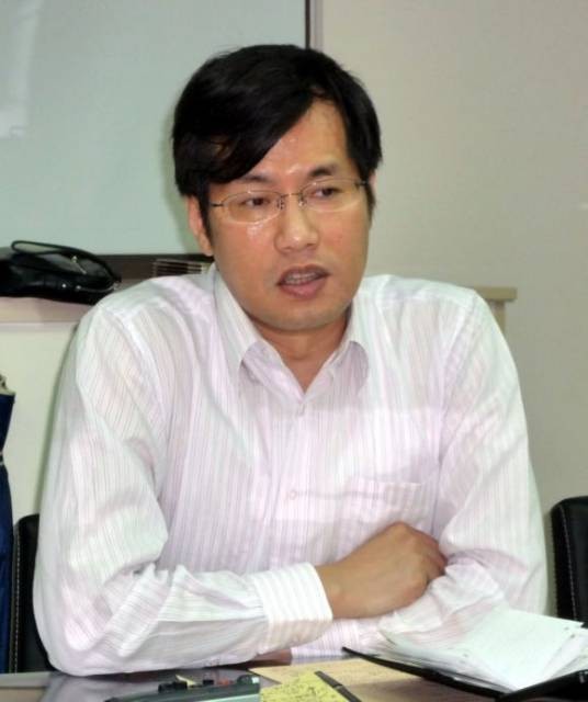 罗致政（民进党“立委”）