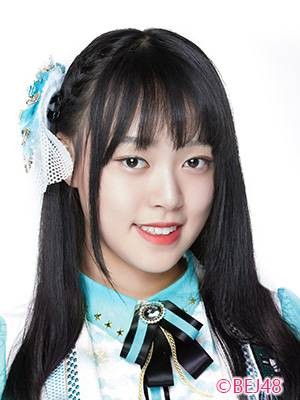 陈倩楠（中国女歌手、演员，SNH48成员）