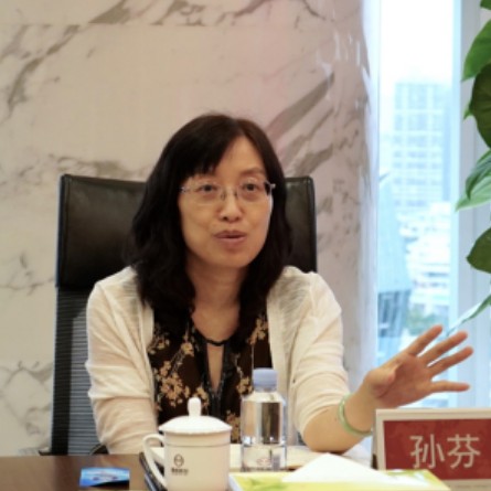 孙芬（温氏股份副总裁兼采购中心总经理）