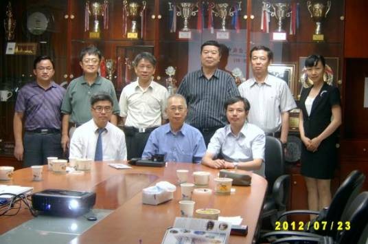 刘凌冰（中国东北财经大学会计学院财务系教授）
