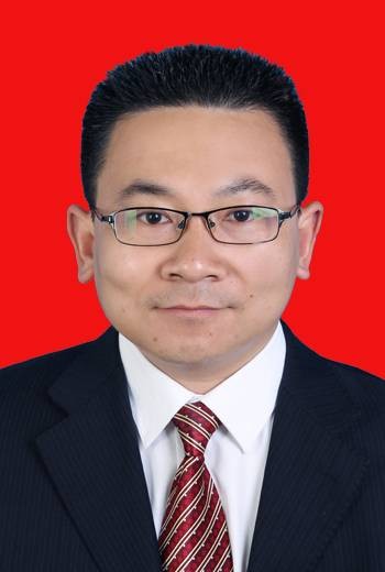 张勇（安徽省池州市石台县委书记，县政府党组书记、县长，县人武部党委第一书记）