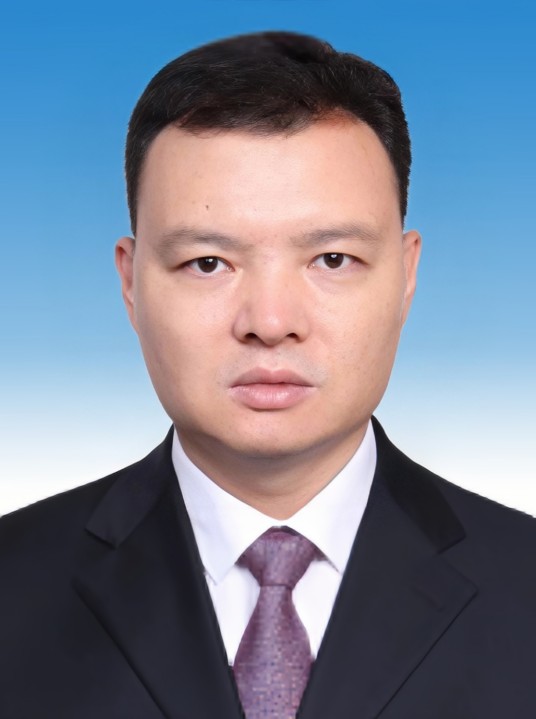 刘振国（黑龙江省委常委、统战部部长，省政协党组副书记）