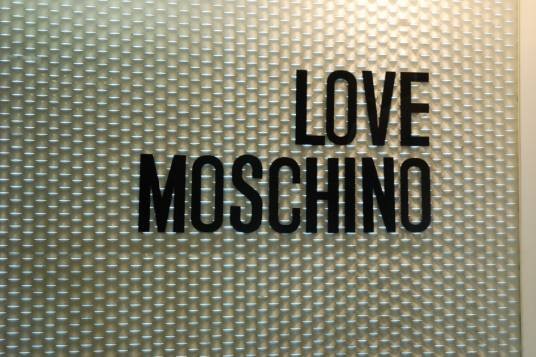 Love Moschino
