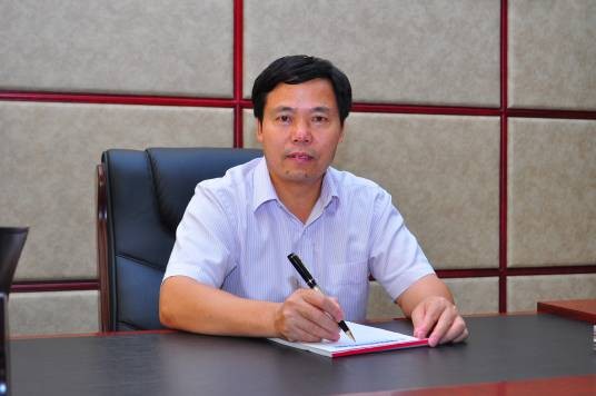 杨建萍（江西城北地产有限公司董事长）