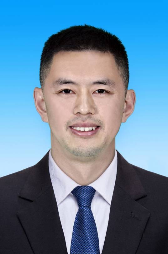 刘旭（四川省遂宁市地方志办公室原主任）