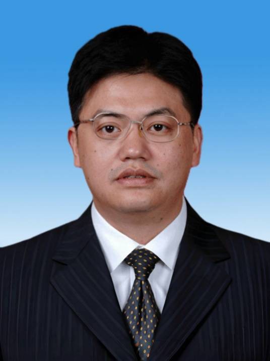 罗毅君