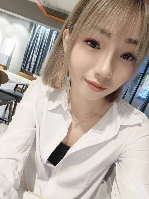 许佳玲（马来西亚华裔女歌手）