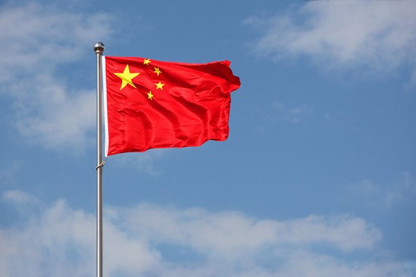 赞美“国旗”的诗句有哪些？