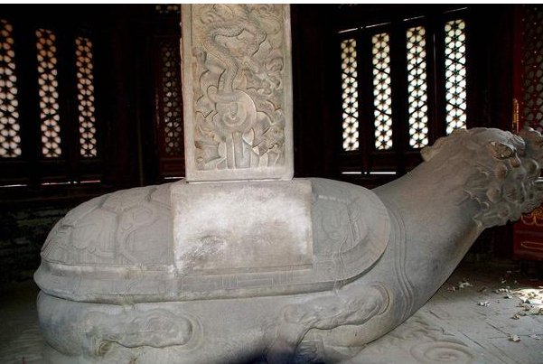 龙生九子，其母亲都是谁？龙取向复杂，那么多的动物，为什么只有九子？