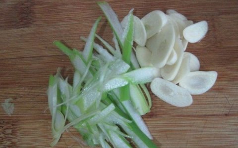 【海带食用前需要浸泡多长时间?】