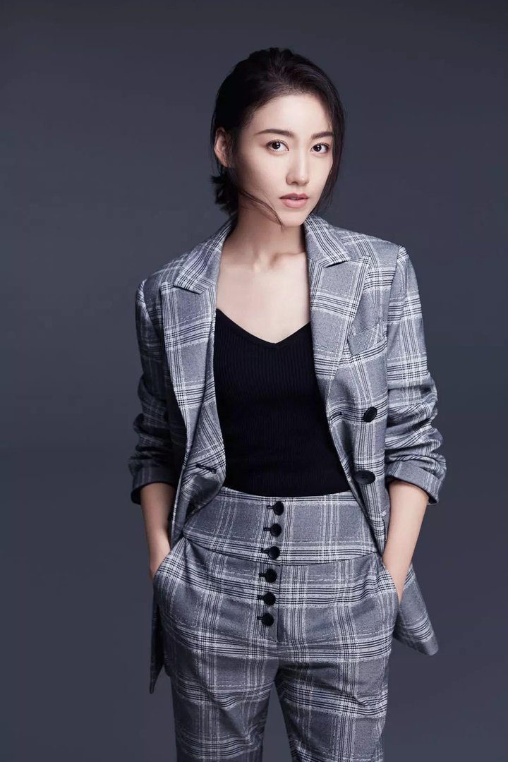 高露出道20年零绯闻，已生两个孩子，为啥至今无人知道高露的丈夫是谁？