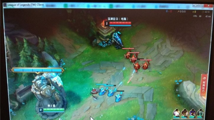 《lol》窗口模式怎么设置?