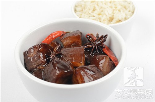 牛肉丝炒什么？