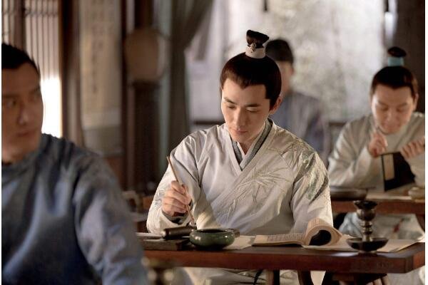 古代的“解元”是什么意思。